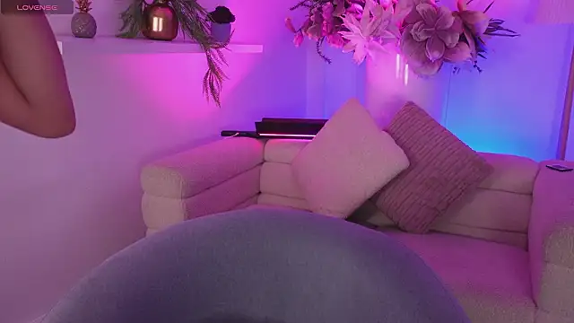 Snapshot of Dakota_velvet_ chatting on February 2026 11:39:02 AM Dakota velvet online show from February 2026 11:39:02 AM