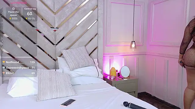 Selena-Carter online show from March 2026 04:33:02 PM