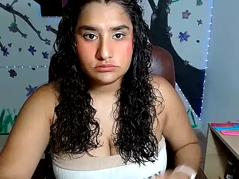 Snapshot of Im_May_ chatting on February 2026 05:38:02 PM Im May online show from February 2026 05:38:02 PM