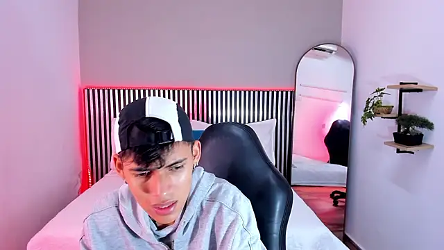 Snapshot of Astaroth_Grigori chatting on February 2026 08:15:01 PM Astaroth Grigori online show from February 2026 08:15:01 PM