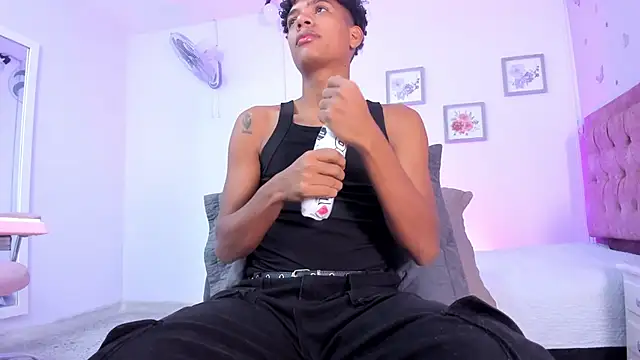 Jack Rusel online show from March 2026 03:33:02 AM