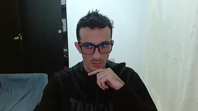 maskguy23 online show from June 2026 03:42:02 AM