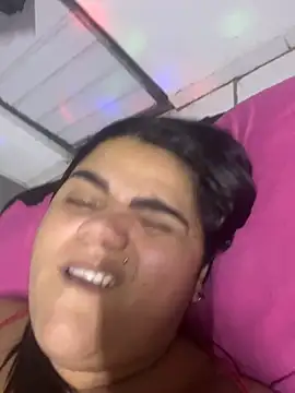 MorenaCariok online show from June 2026 11:31:01 PM