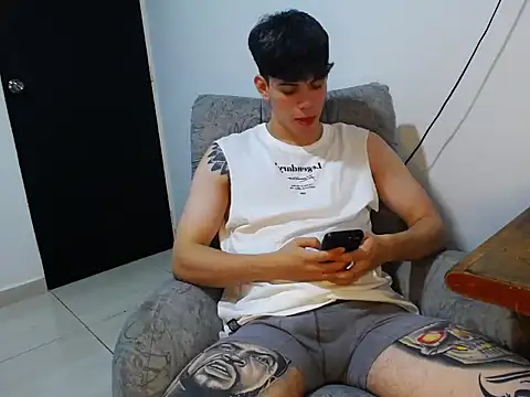 Snapshot of Joshh_miller chatting on February 2026 04:41:01 AM Joshh miller online show from February 2026 04:41:01 AM