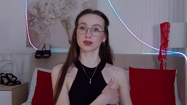 Emily Simon online show from April 2026 05:34:01 AM