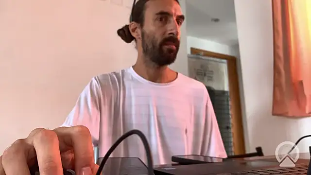 aircum99 online show from February 2026 02:46:01 PM