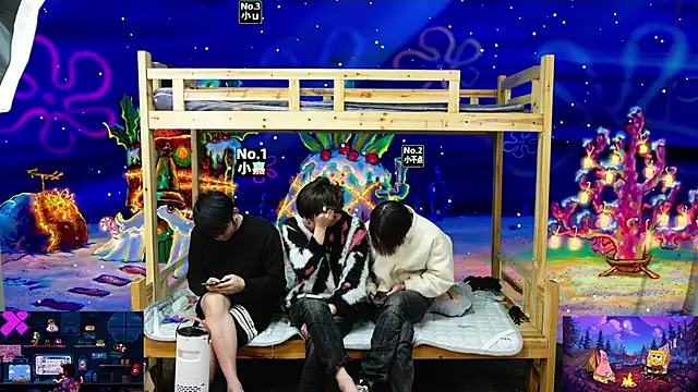 Snapshot of xiaohuangren01 chatting on January 2026 02:49:01 AM xiaohuangren01 online show from January 2026 02:49:01 AM