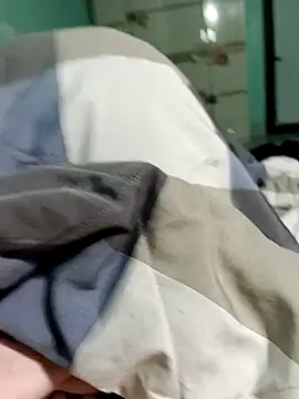 lylinhjim online show from February 2026 02:53:01 AM