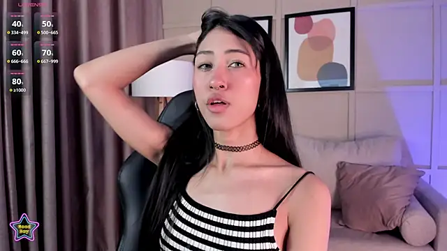Snapshot of internett_sweetheart chatting on June 2026 05:32:02 AM internett sweetheart online show from June 2026 05:32:02 AM