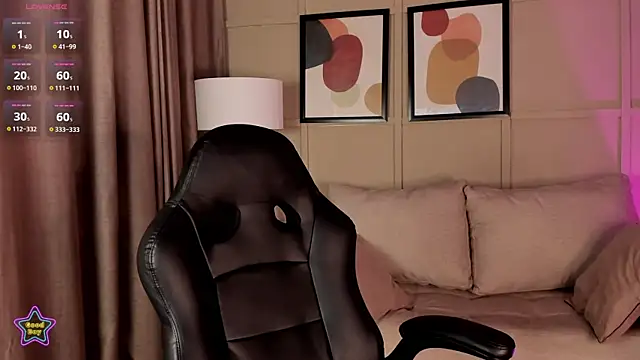 Snapshot of internett_sweetheart chatting on July 2026 05:58:01 AM internett sweetheart online show from July 2026 05:58:01 AM