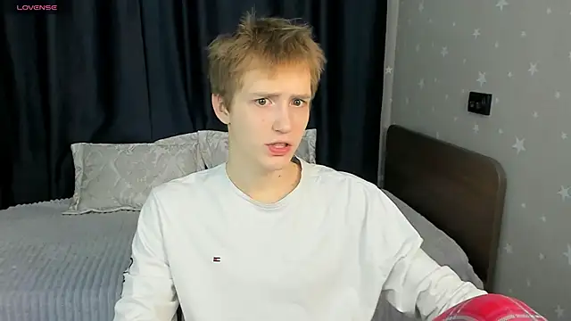 Kai Milller online show from February 2026 07:06:02 PM