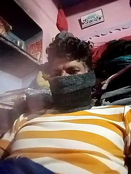 Snapshot of Hairymax_boy chatting on January 2026 03:17:01 PM Hairymax boy online show from January 2026 03:17:01 PM