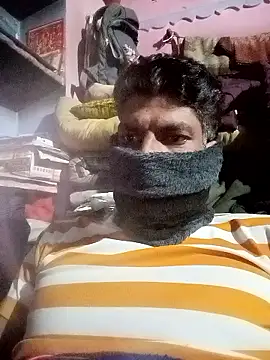 Snapshot of Hairymax_boy chatting on January 2026 03:38:01 PM Hairymax boy online show from January 2026 03:38:01 PM