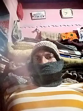 Snapshot of Hairymax_boy chatting on January 2026 04:11:01 PM Hairymax boy online show from January 2026 04:11:01 PM