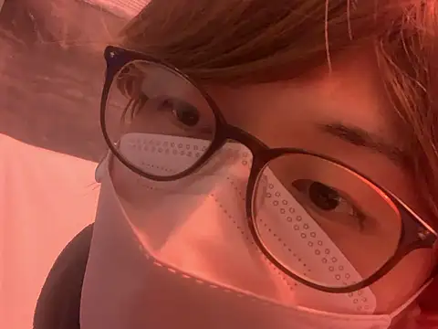 Snapshot of You_Aoi chatting on February 2026 10:19:02 AM You Aoi online show from February 2026 10:19:02 AM