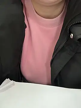 Snapshot of Donna9696 chatting on February 2026 12:53:01 AM Donna9696 online show from February 2026 12:53:01 AM