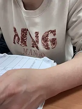 Snapshot of Donna9696 chatting on February 2026 12:53:02 AM Donna9696 online show from February 2026 12:53:02 AM