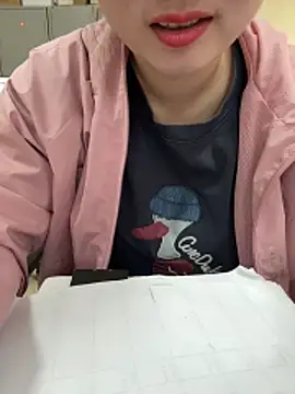 Donna9696 online show from April 2026 01:40:01 AM