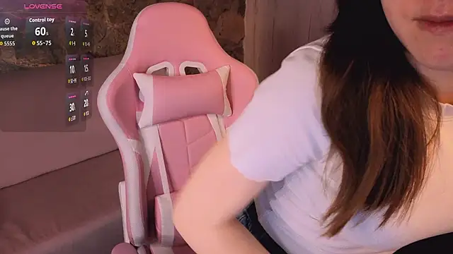 Snapshot of SindieStorm chatting on February 2026 01:47:02 AM SindieStorm online show from February 2026 01:47:02 AM