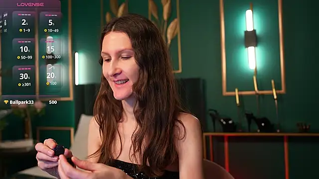 Snapshot of Fetish_Pamela chatting on February 2026 03:37:01 AM Fetish Pamela online show from February 2026 03:37:01 AM