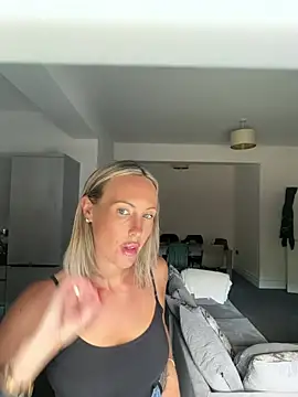 Daisyprin online show from July 2026 02:45:02 PM