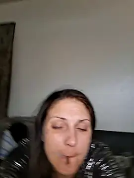 LadySn0w26 online show from March 2026 07:17:02 PM