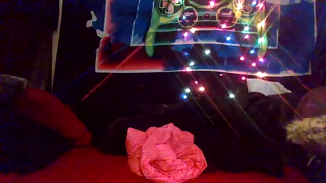 LadySn0w26 online show from May 2026 08:08:02 AM