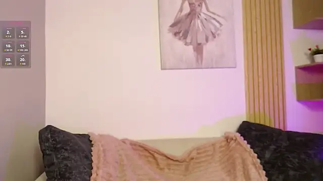 chloe peach  online show from April 2026 12:55:01 PM