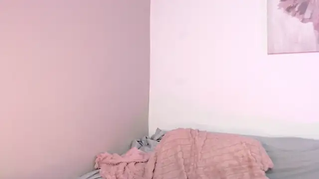chloe peach  online show from May 2026 12:10:01 PM