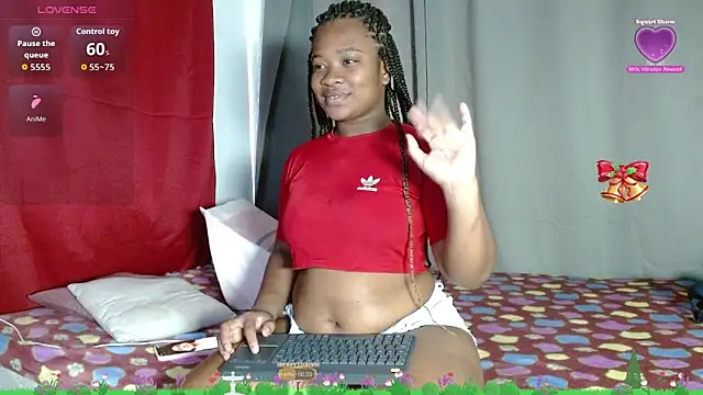 Snapshot of chanellmontes3 chatting on April 2026 04:55:02 PM chanellmontes3 online show from April 2026 04:55:02 PM