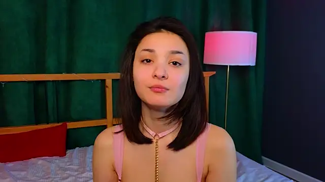 Snapshot of BarbaraGreen chatting on February 2026 07:02:02 AM BarbaraGreen online show from February 2026 07:02:02 AM