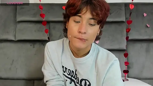 Liam Grant online show from February 2026 07:08:01 PM