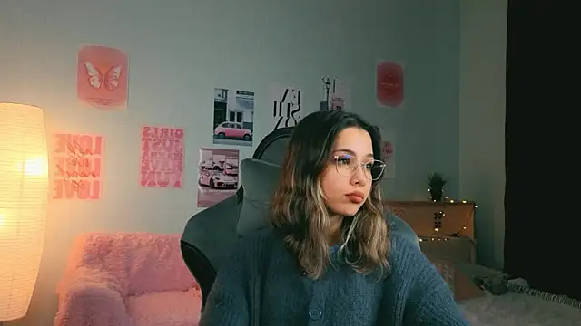 Snapshot of dinnerwithflowers chatting on February 2026 01:15:01 PM dinnerwithflowers online show from February 2026 01:15:01 PM