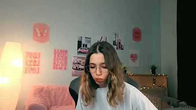 Snapshot of dinnerwithflowers chatting on February 2026 01:14:02 PM dinnerwithflowers online show from February 2026 01:14:02 PM