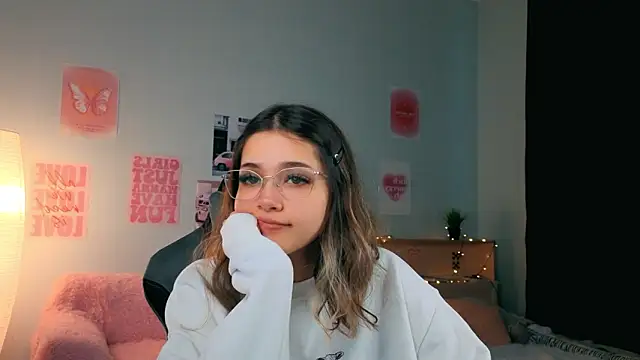 Snapshot of dinnerwithflowers chatting on February 2026 12:58:02 PM dinnerwithflowers online show from February 2026 12:58:02 PM