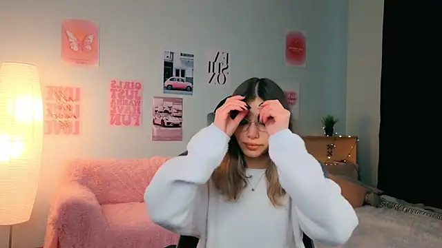 Snapshot of dinnerwithflowers chatting on February 2026 12:49:01 PM dinnerwithflowers online show from February 2026 12:49:01 PM