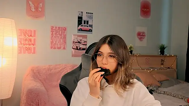 dinnerwithflowers online show from April 2026 01:16:02 PM