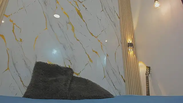 Zoey Taylor07 online show from February 2026 12:27:01 PM