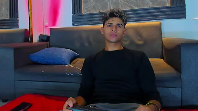 Snapshot of Axelgreyder chatting on March 2026 02:24:01 AM Axelgreyder online show from March 2026 02:24:01 AM