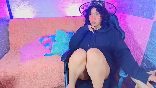hotcakes uwu online show from May 2026 04:41:02 AM