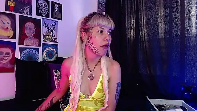 Snapshot of MelisaVelvet chatting on February 2026 07:39:02 PM MelisaVelvet online show from February 2026 07:39:02 PM