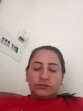 Snapshot of Luna_seductora12 chatting on February 2026 11:52:01 AM Luna seductora12 online show from February 2026 11:52:01 AM