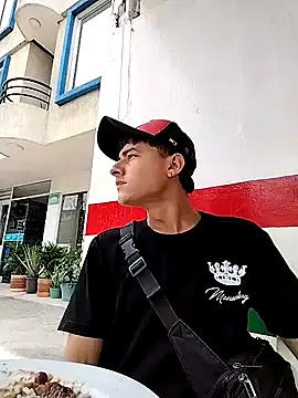 attractive-sexx online show from April 2026 04:59:02 PM