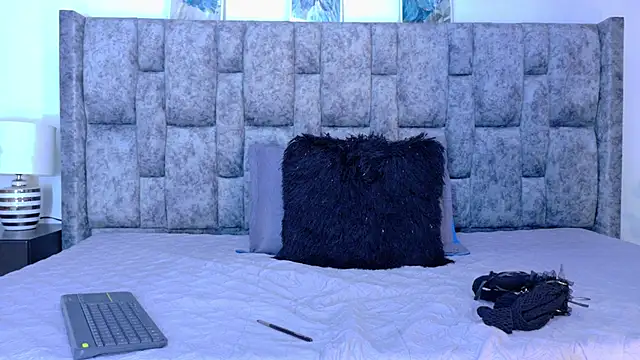 Snapshot of samirths_boy_ chatting on February 2026 06:57:02 PM samirths boy online show from February 2026 06:57:02 PM