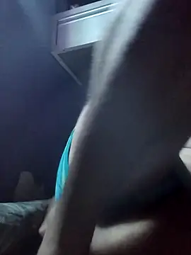 rezin928 online show from February 2026 05:06:02 PM