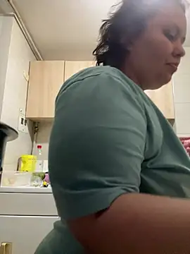 RavenEllieUniverse online show from February 2026 02:49:02 AM