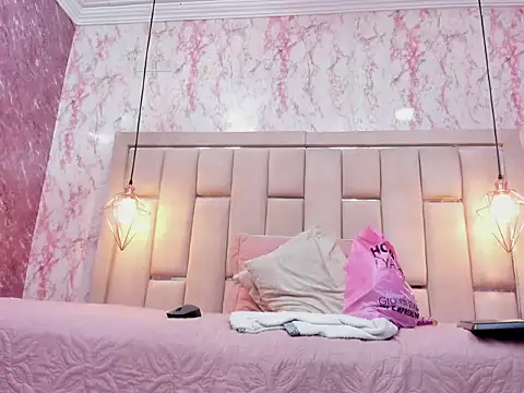 Snapshot of Naughty_Mely_ chatting on February 2026 07:43:01 PM Naughty Mely online show from February 2026 07:43:01 PM