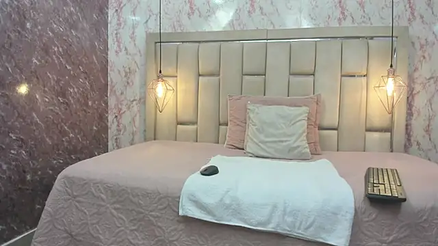 Snapshot of Naughty_Mely_ chatting on February 2026 08:51:01 PM Naughty Mely online show from February 2026 08:51:01 PM