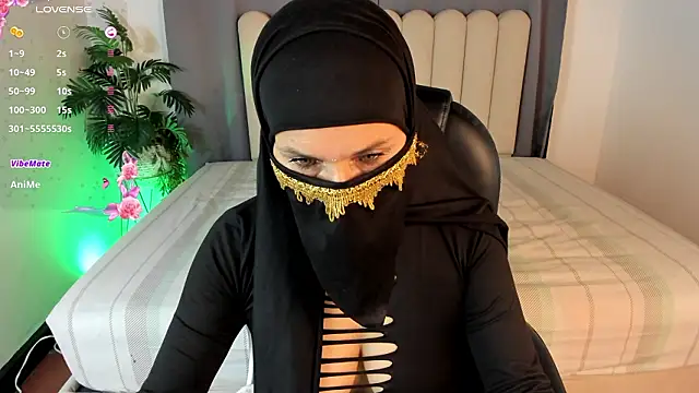 Snapshot of Latifa_ali chatting on February 2026 02:18:02 AM Latifa ali online show from February 2026 02:18:02 AM