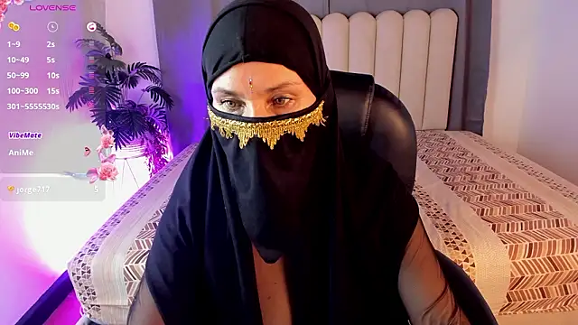 Snapshot of Latifa_ali chatting on February 2026 01:23:01 AM Latifa ali online show from February 2026 01:23:01 AM